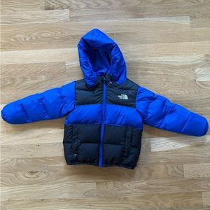 The North Face ‘Moondoggy’ reversible down winter coat, 2T